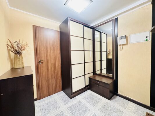 Lux apartment for 5 people per day from the owner