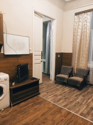 Rent cheap for a day in Kharkov 2k