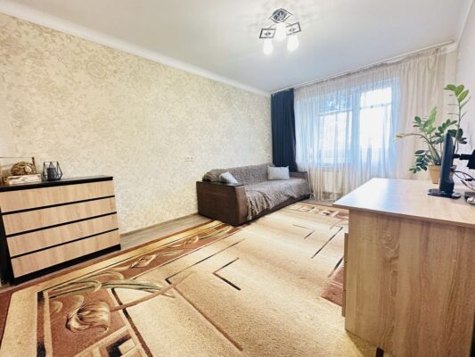 Ren an apartment with large bathroom in Kharkiv