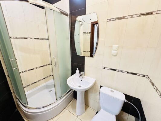 Bathroom in Apartment for Daily Rent