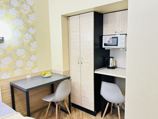 Rent a Daily Apartment Near the Military Hospital in Kharkiv