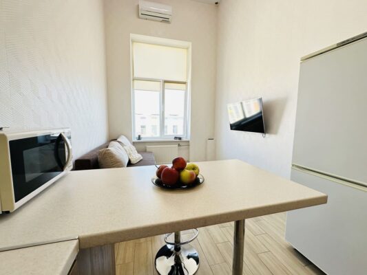 Two-level compact apartment