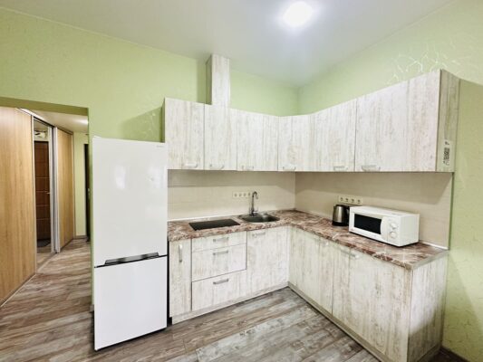Hourly Apartment Rental in Central Kharkiv – Book for 1–3 Hours